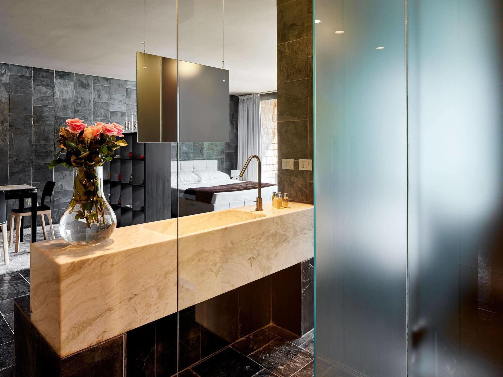 Maanja Lake Front Suite Lateis Экстерьер фото